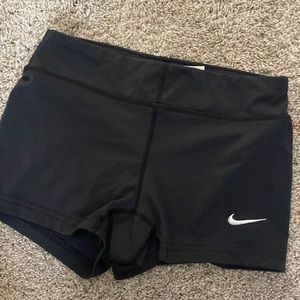 Low rise short shorts